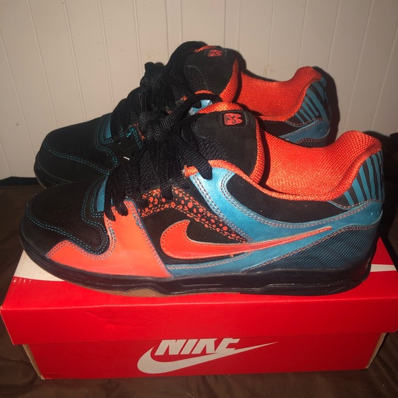 Nike dunks - Picture 1 of 6